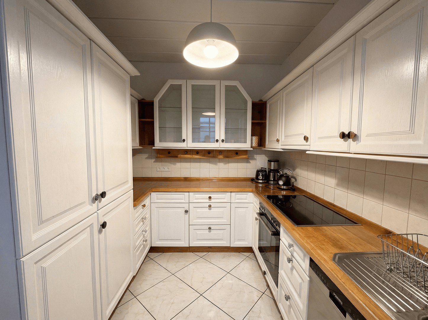 1 bedroom flat to rent, 200 m², Predigerberg 14, Augsburg, Bavaria 1 bedroom flat to rent, 200 m², Predigerberg 14, Augsburg, Bavaria