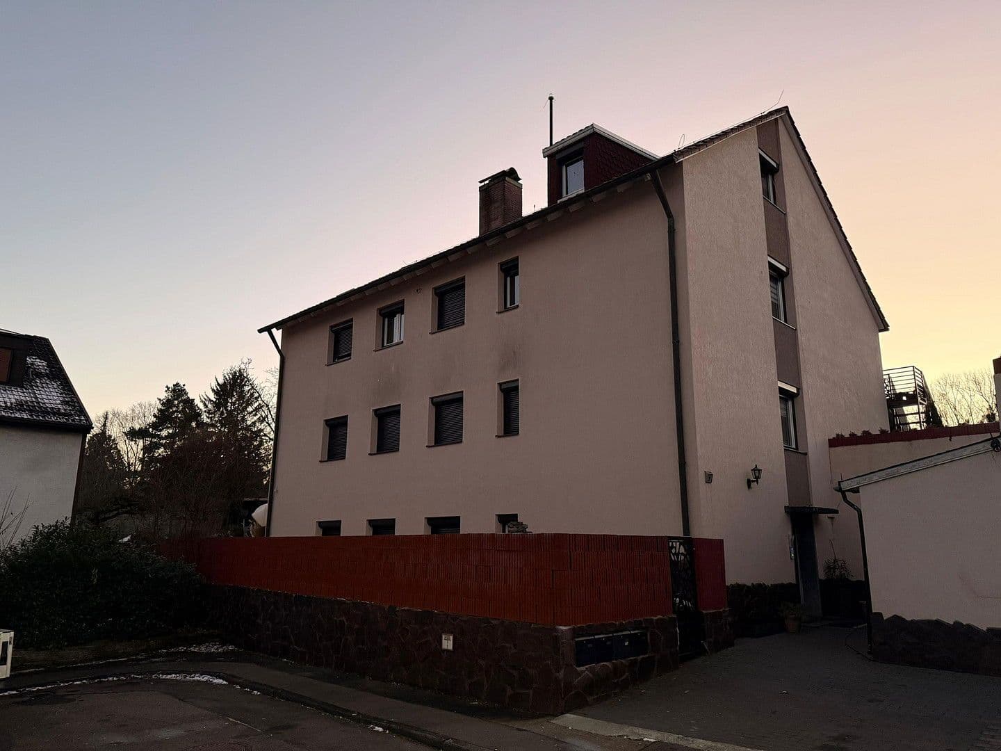 house for sale, 387 m², Rießstraße 20, BW, Magstadt, Baden-Württemberg house for sale, 387 m², Rießstraße 20, BW, Magstadt, Baden-Württemberg