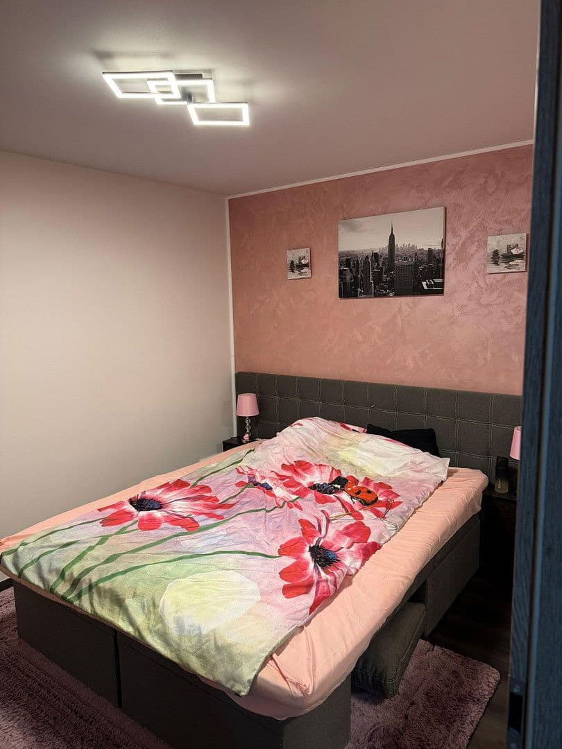 house for sale, 387 m², Rießstraße 20, BW, Magstadt, Baden-Württemberg house for sale, 387 m², Rießstraße 20, BW, Magstadt, Baden-Württemberg