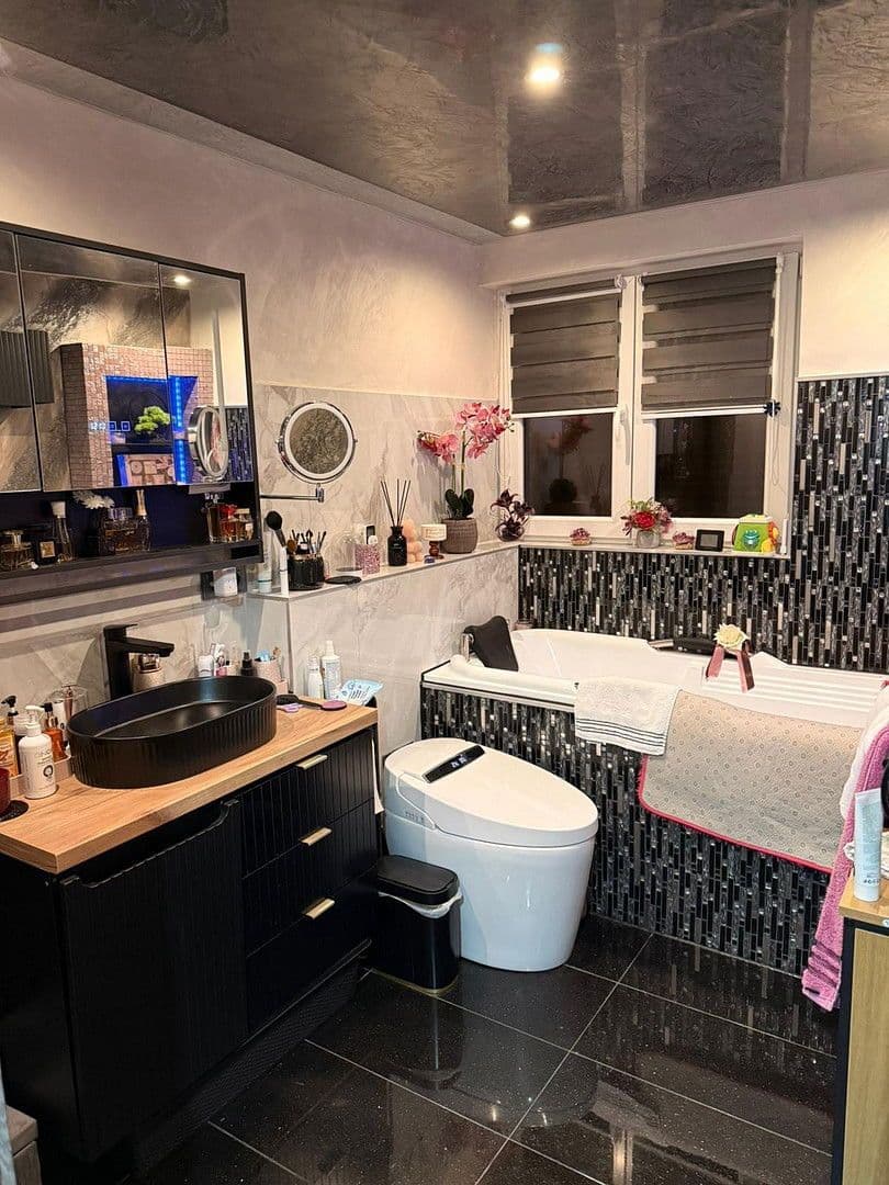 house for sale, 387 m², Rießstraße 20, BW, Magstadt, Baden-Württemberg house for sale, 387 m², Rießstraße 20, BW, Magstadt, Baden-Württemberg