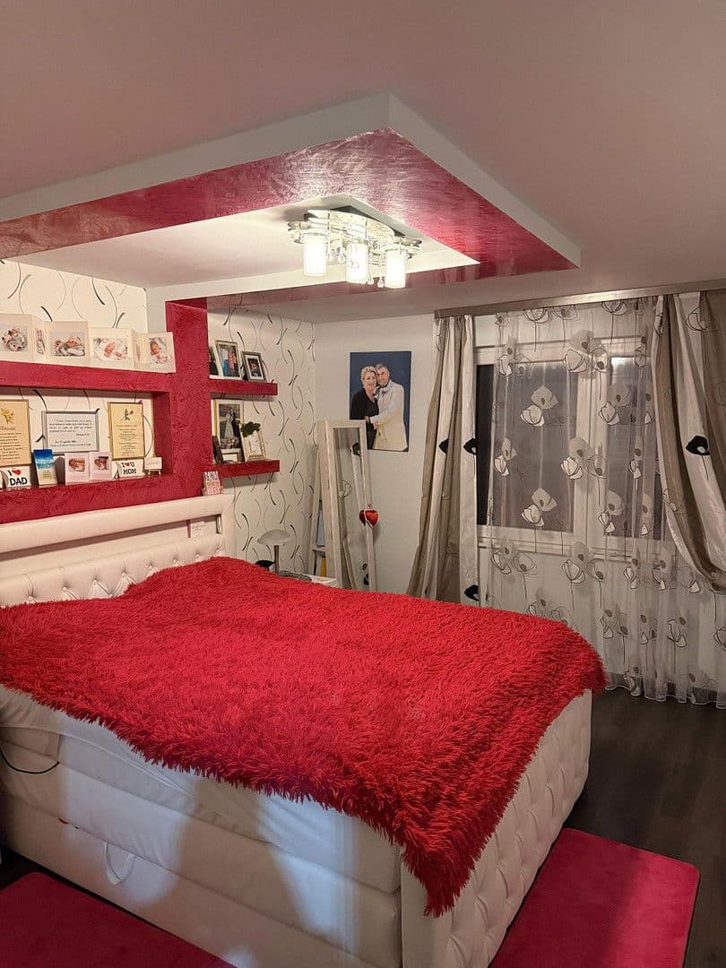 house for sale, 387 m², Rießstraße 20, BW, Magstadt, Baden-Württemberg house for sale, 387 m², Rießstraße 20, BW, Magstadt, Baden-Württemberg