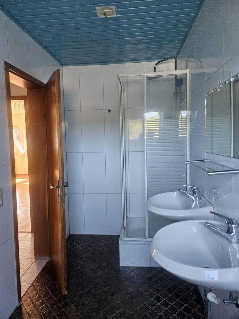 house for sale, 252 m², Heilbronner Str. 9/1, Eberstadt, Baden-Württemberg house for sale, 252 m², Heilbronner Str. 9/1, Eberstadt, Baden-Württemberg