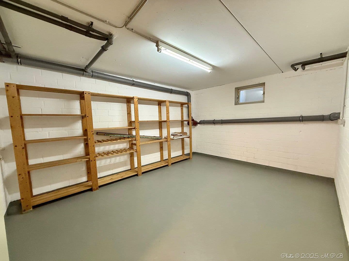 house for sale, 213 m², Rheinbrohler Weg 39, Düsseldorf, North Rhine-Westphalia house for sale, 213 m², Rheinbrohler Weg 39, Düsseldorf, North Rhine-Westphalia