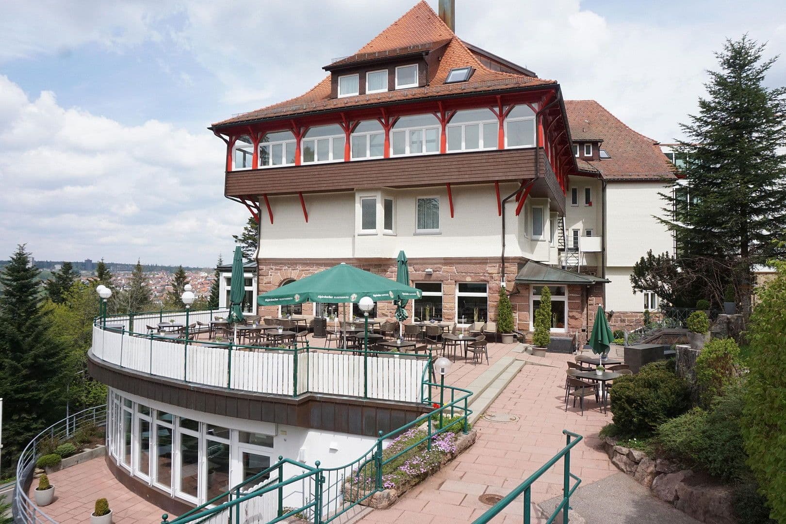 non-residential property to rent, 299 m², Schömberger Straße 9, Freudenstadt, Baden-Württemberg non-residential property to rent, 299 m², Schömberger Straße 9, Freudenstadt, Baden-Württemberg