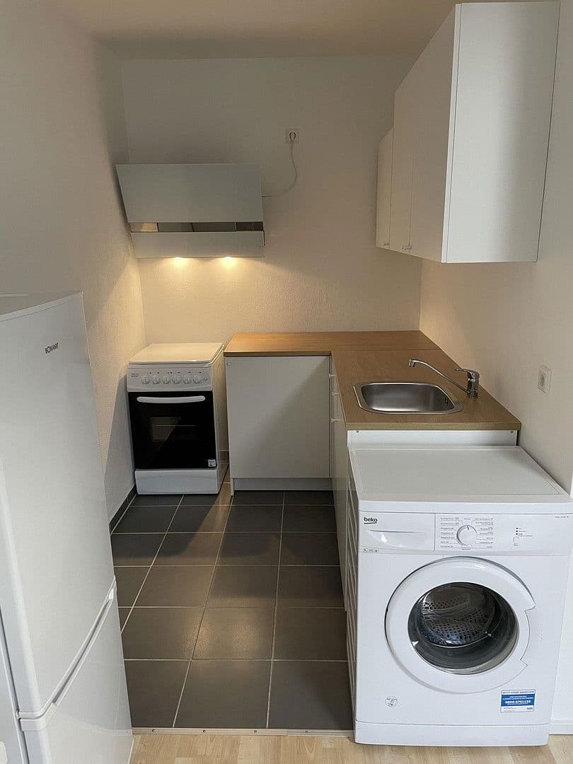 1 bedroom flat to rent, 38 m², Bad Schönborn, Baden-Württemberg 1 bedroom flat to rent, 38 m², Bad Schönborn, Baden-Württemberg