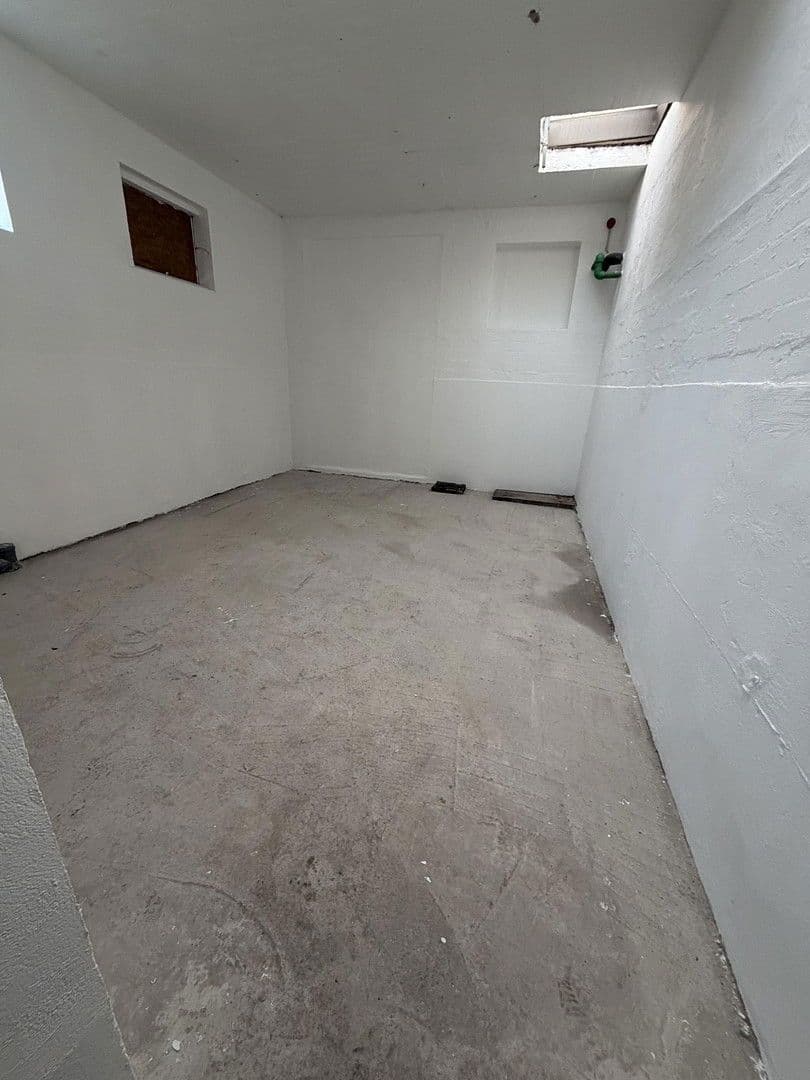 non-residential property to rent, 13,000 m², Posener Straße 35A, Lübeck, Schleswig-Holstein non-residential property to rent, 13,000 m², Posener Straße 35A, Lübeck, Schleswig-Holstein