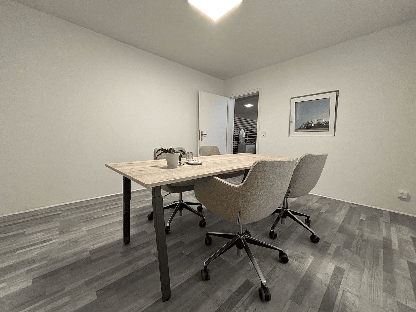 office to rent, 180 m², Bahnstraße 92, Wittenberge, Brandenburg office to rent, 180 m², Bahnstraße 92, Wittenberge, Brandenburg