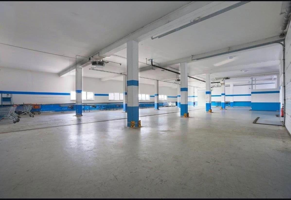 non-residential property to rent, 1,690 m², Niddatal, Hesse non-residential property to rent, 1,690 m², Niddatal, Hesse