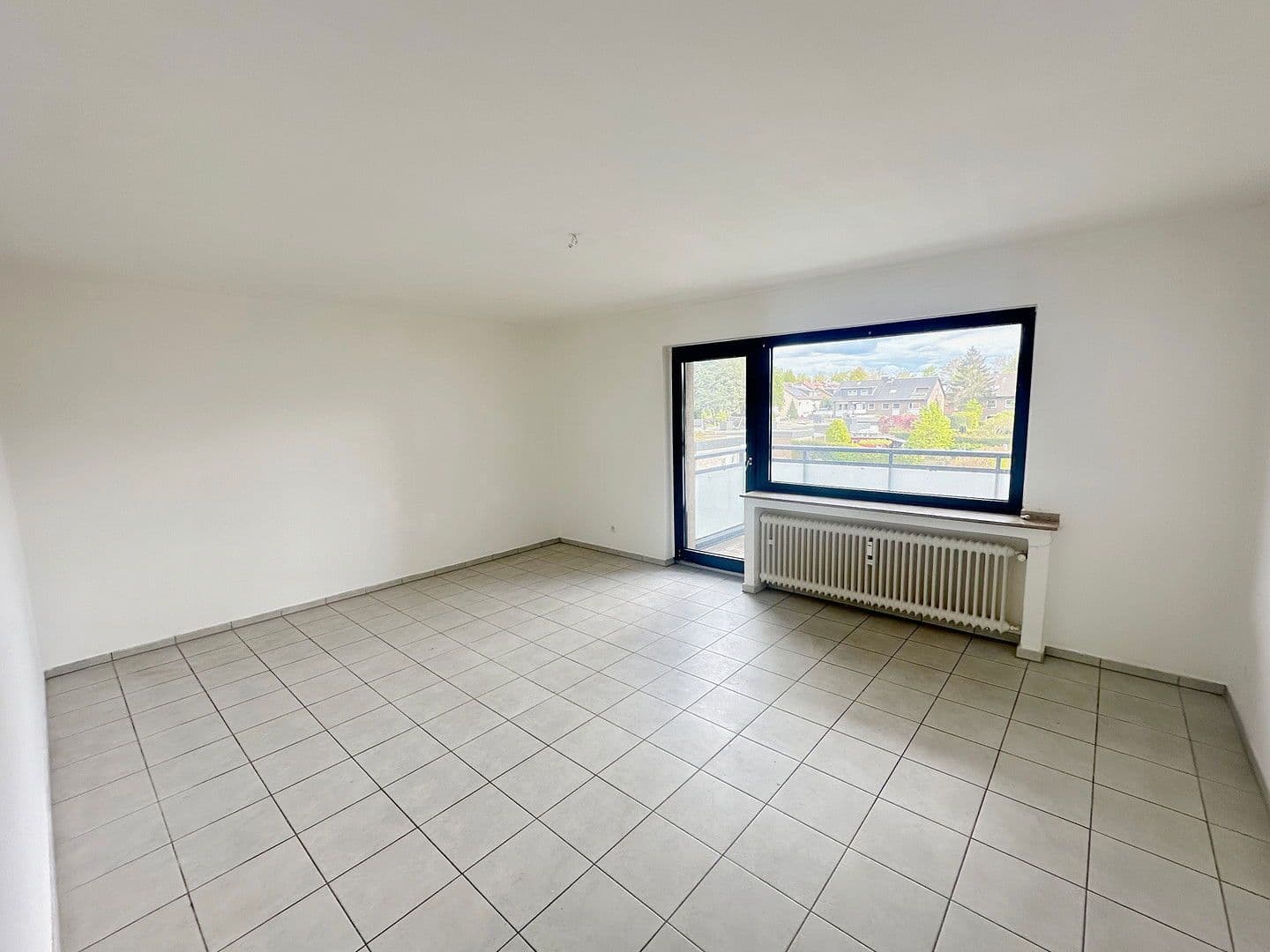 2 bedroom with open-plan kitchen flat to rent, 68 m², Schermbeck, North Rhine-Westphalia 2 bedroom with open-plan kitchen flat to rent, 68 m², Schermbeck, North Rhine-Westphalia