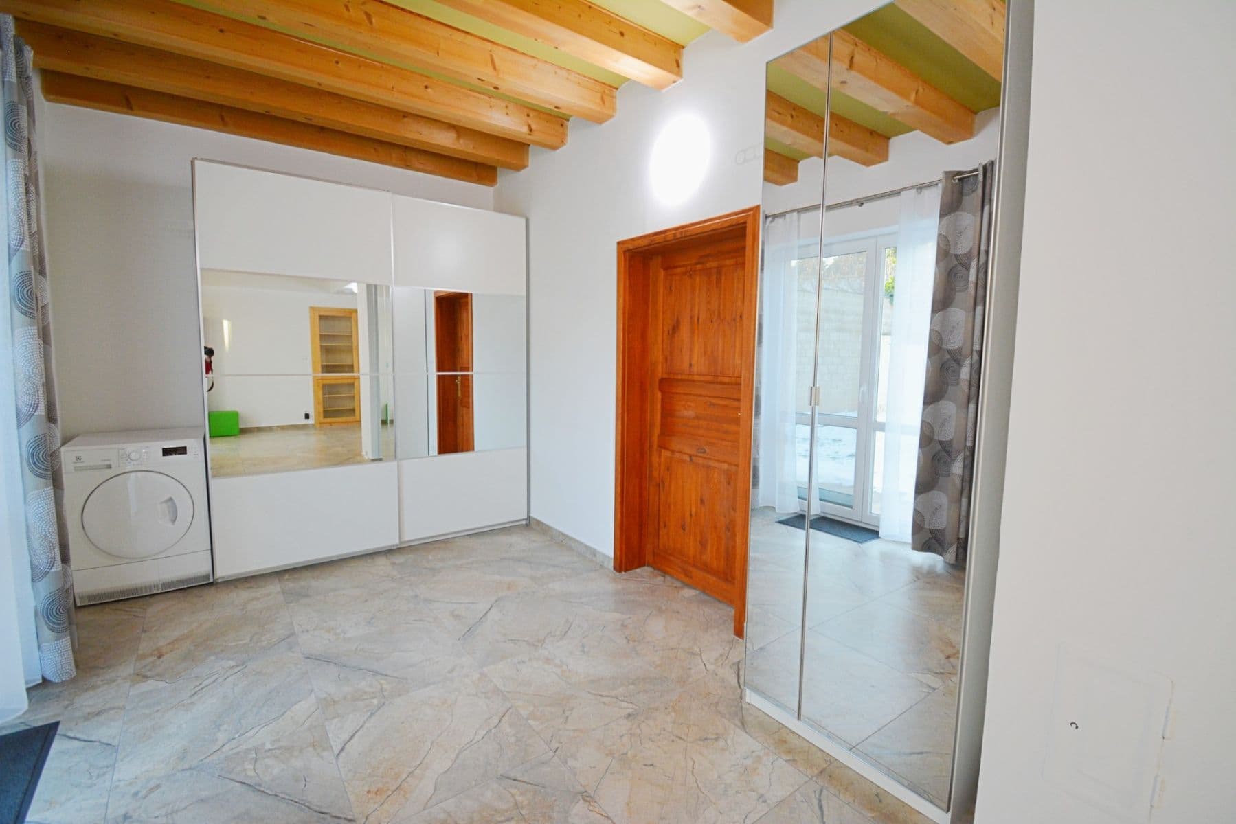 1 bedroom with open-plan kitchen flat to rent, 87 m², Chodovická, Prague, Prague 1 bedroom with open-plan kitchen flat to rent, 87 m², Chodovická, Prague, Prague