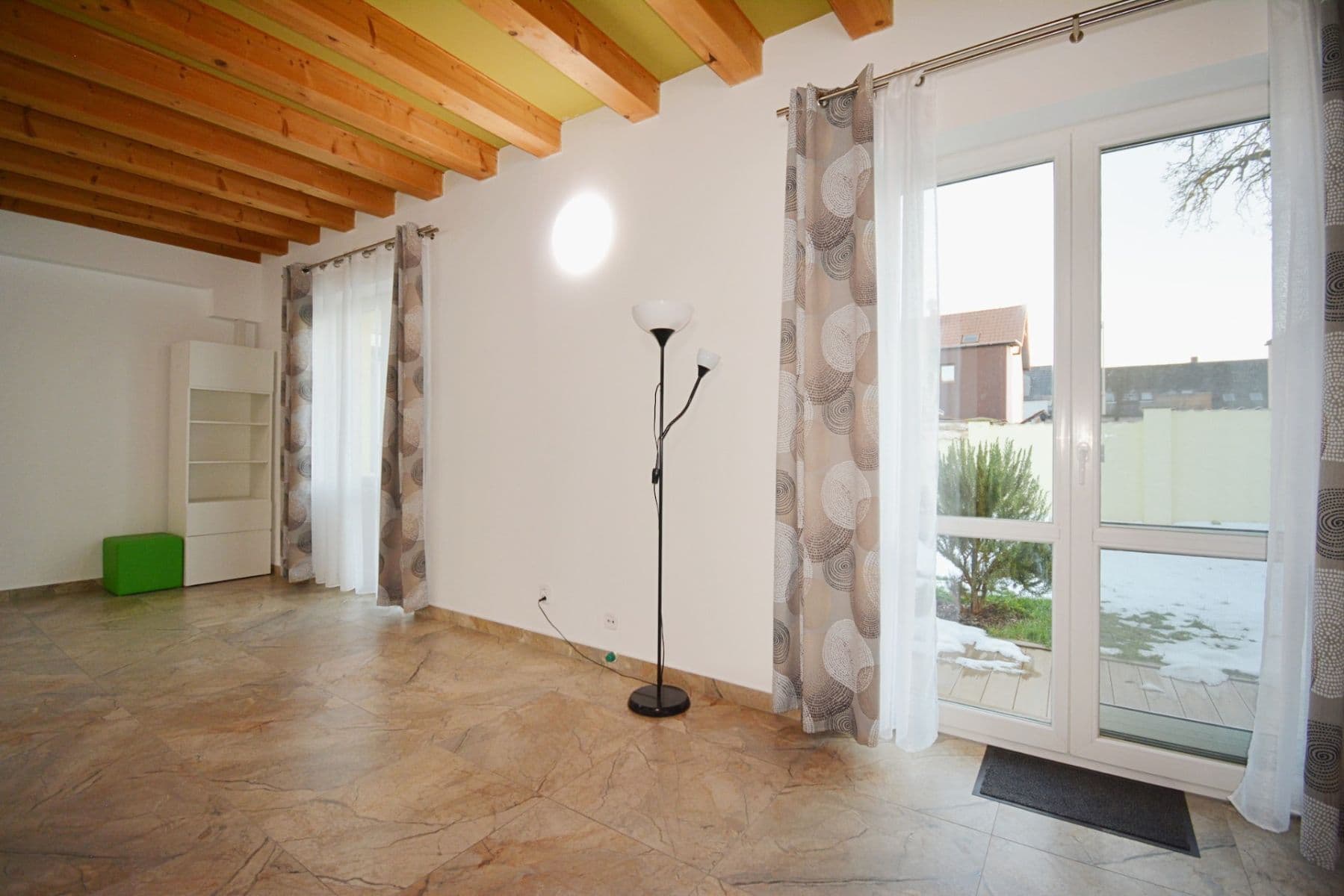 1 bedroom with open-plan kitchen flat to rent, 87 m², Chodovická, Prague, Prague 1 bedroom with open-plan kitchen flat to rent, 87 m², Chodovická, Prague, Prague