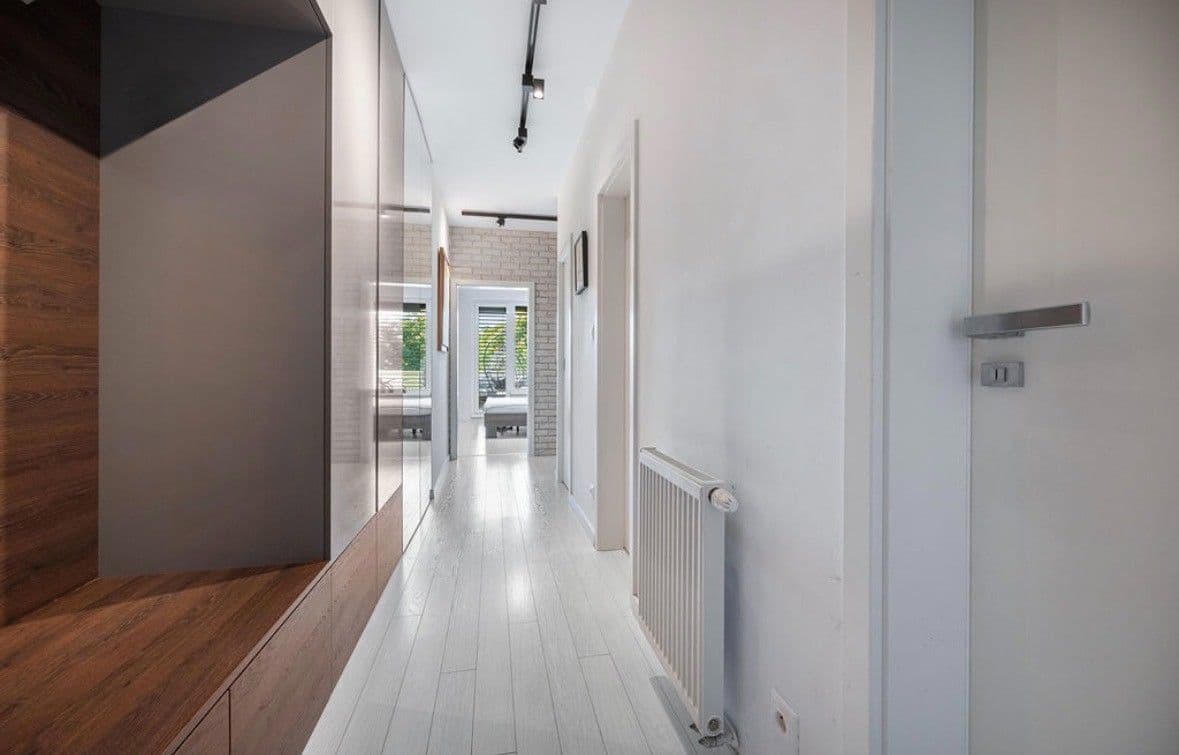 2 bedroom flat to rent, 62 m², Drotárska cesta, Bratislava - mestská časť Staré Mesto, Bratislavský Region 2 bedroom flat to rent, 62 m², Drotárska cesta, Bratislava - mestská časť Staré Mesto, Bratislavský Region