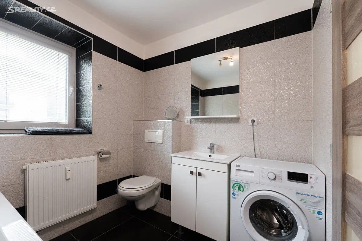 2 bedroom flat to rent, 53 m², Chomutovská, Most, Ústecký Region 2 bedroom flat to rent, 53 m², Chomutovská, Most, Ústecký Region