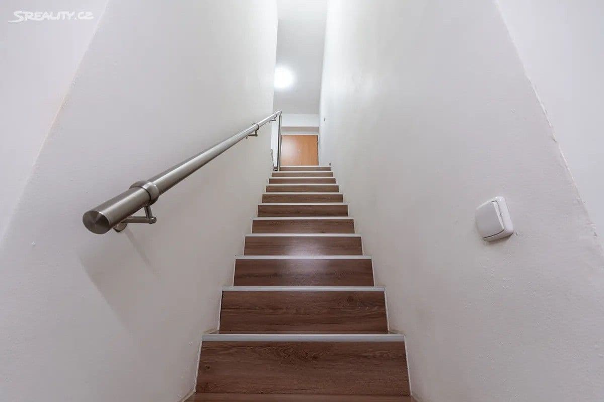 2 bedroom flat to rent, 53 m², Chomutovská, Most, Ústecký Region 2 bedroom flat to rent, 53 m², Chomutovská, Most, Ústecký Region