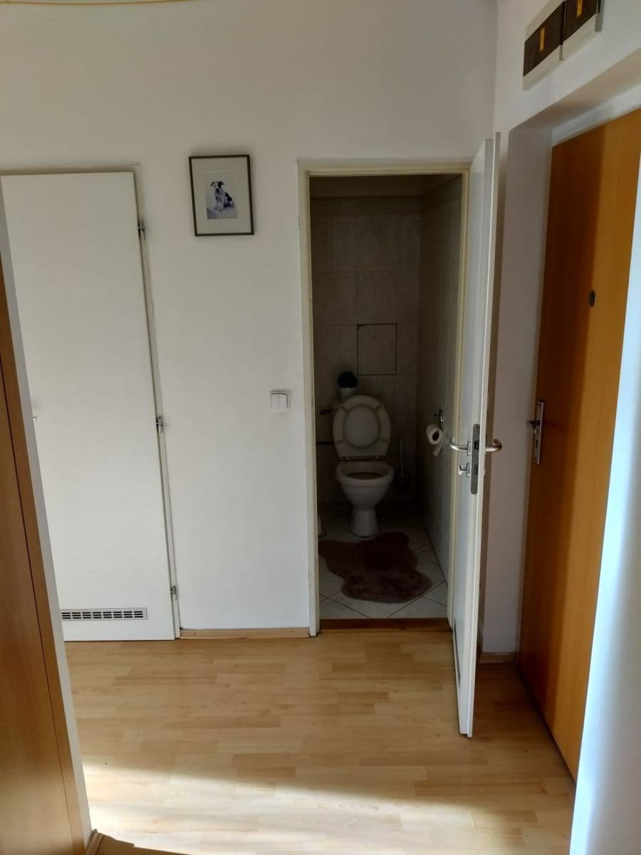 2 bedroom with open-plan kitchen flat for sale, 63 m², Jaroslava Foglara, Prague, Prague 2 bedroom with open-plan kitchen flat for sale, 63 m², Jaroslava Foglara, Prague, Prague