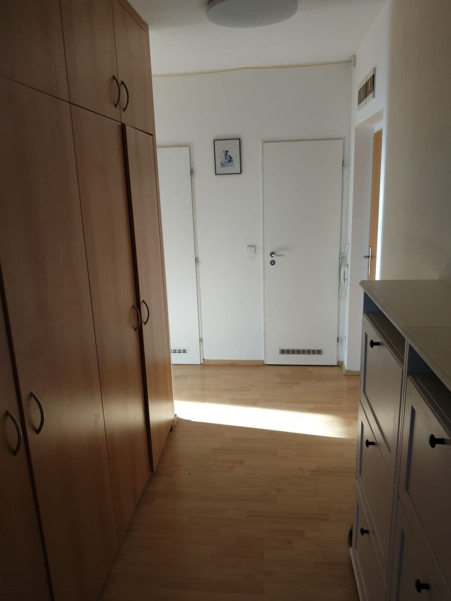 2 bedroom with open-plan kitchen flat for sale, 63 m², Jaroslava Foglara, Prague, Prague 2 bedroom with open-plan kitchen flat for sale, 63 m², Jaroslava Foglara, Prague, Prague