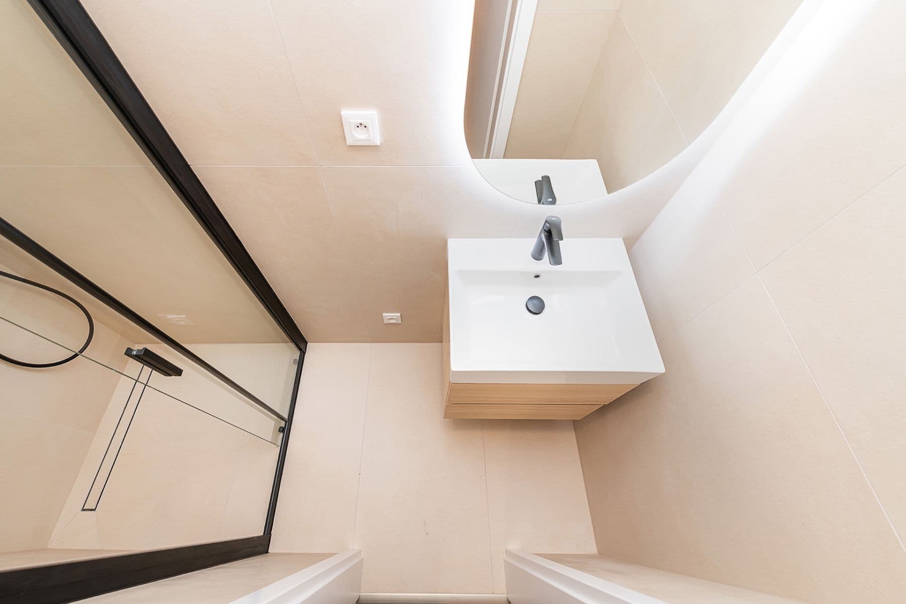 1 bedroom with open-plan kitchen flat for sale, 54 m², Ruská, Prague, Prague 1 bedroom with open-plan kitchen flat for sale, 54 m², Ruská, Prague, Prague