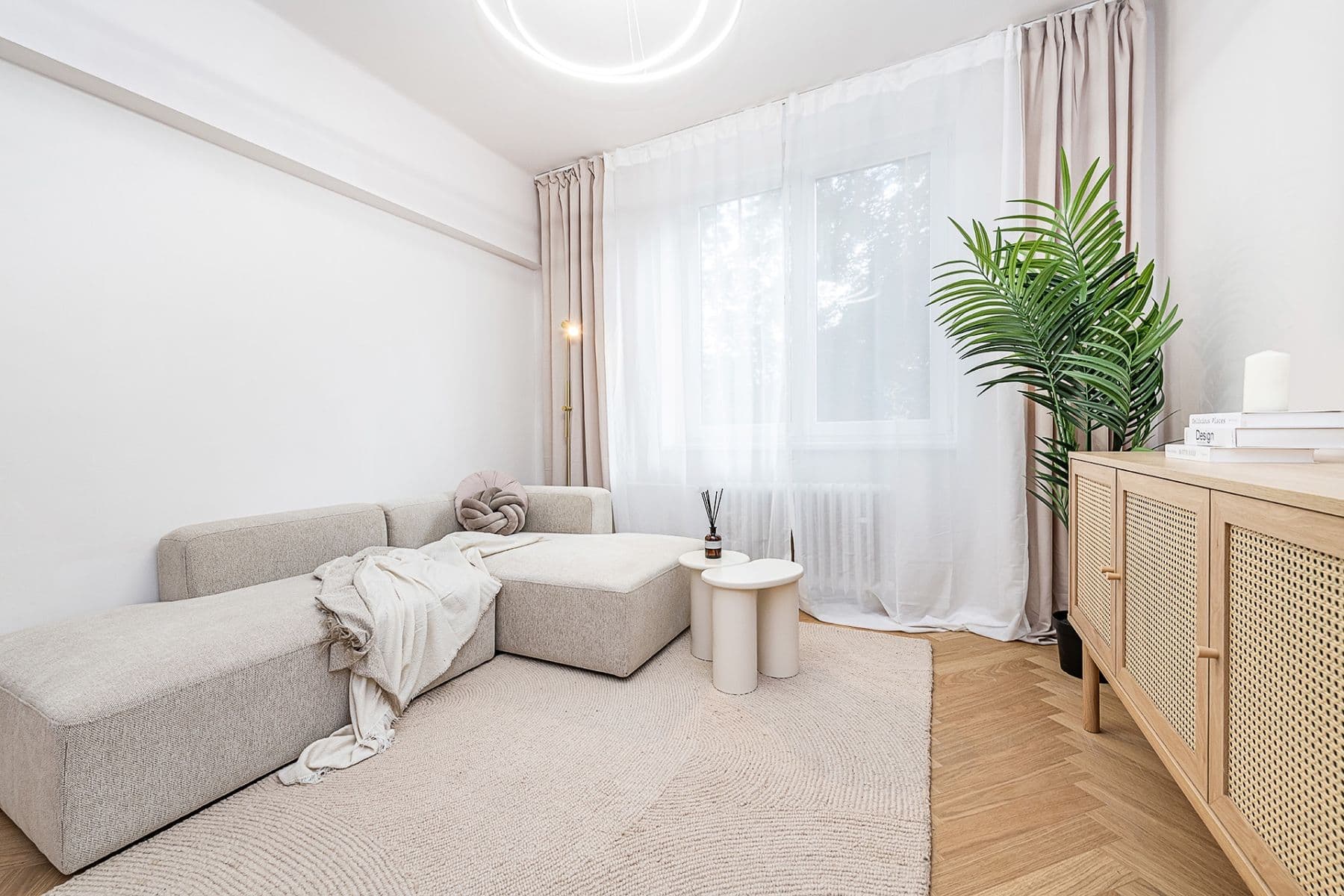 1 bedroom with open-plan kitchen flat for sale, 54 m², Ruská, Prague, Prague 1 bedroom with open-plan kitchen flat for sale, 54 m², Ruská, Prague, Prague