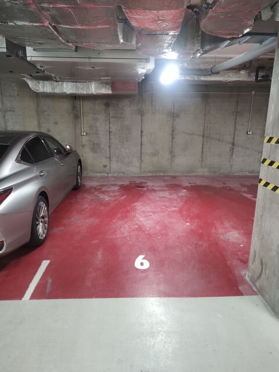 garage to rent, 12 m², Lumírova, Prague, Prague garage to rent, 12 m², Lumírova, Prague, Prague