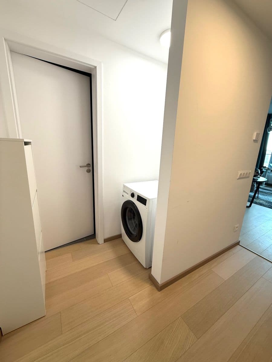 2 bedroom flat to rent, 48 m², Bottova, Bratislava - mestská časť Staré Mesto, Bratislavský Region 2 bedroom flat to rent, 48 m², Bottova, Bratislava - mestská časť Staré Mesto, Bratislavský Region