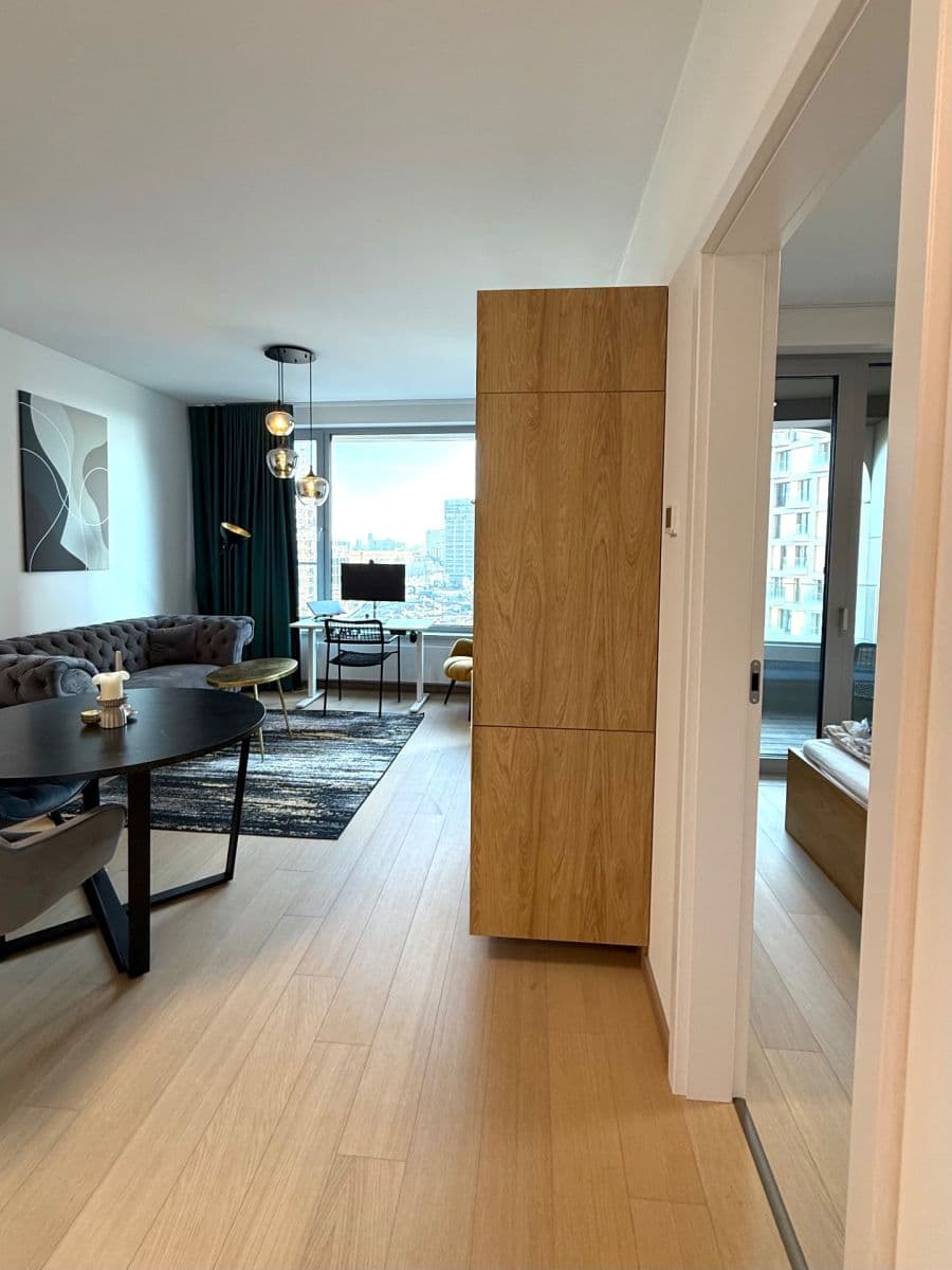 2 bedroom flat to rent, 48 m², Bottova, Bratislava - mestská časť Staré Mesto, Bratislavský Region 2 bedroom flat to rent, 48 m², Bottova, Bratislava - mestská časť Staré Mesto, Bratislavský Region