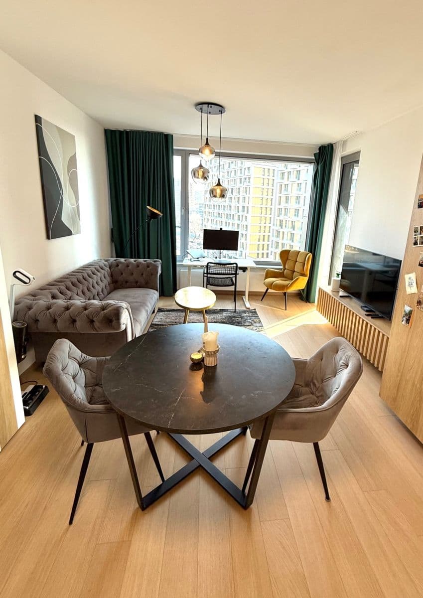 2 bedroom flat to rent, 48 m², Bottova, Bratislava - mestská časť Staré Mesto, Bratislavský Region 2 bedroom flat to rent, 48 m², Bottova, Bratislava - mestská časť Staré Mesto, Bratislavský Region