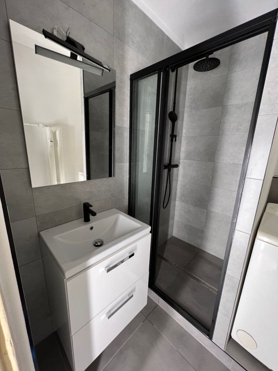 Studio flat to rent, 28 m², Souhrady, Brno, Jihomoravský Region Studio flat to rent, 28 m², Souhrady, Brno, Jihomoravský Region