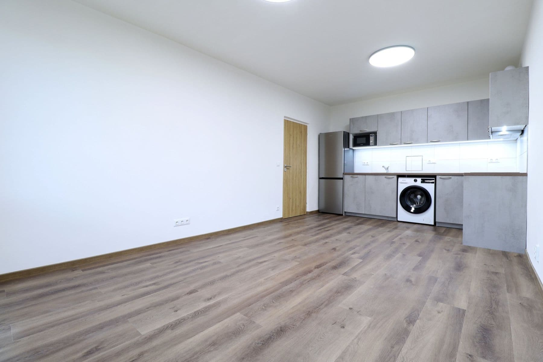 1 bedroom with open-plan kitchen flat to rent, 43 m², Jemnická, Prague, Prague 1 bedroom with open-plan kitchen flat to rent, 43 m², Jemnická, Prague, Prague