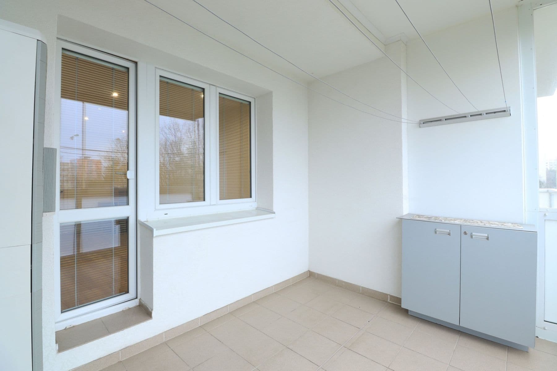 2 bedroom flat to rent, 60 m², Wednesbury, Kladno, Středočeský Region 2 bedroom flat to rent, 60 m², Wednesbury, Kladno, Středočeský Region