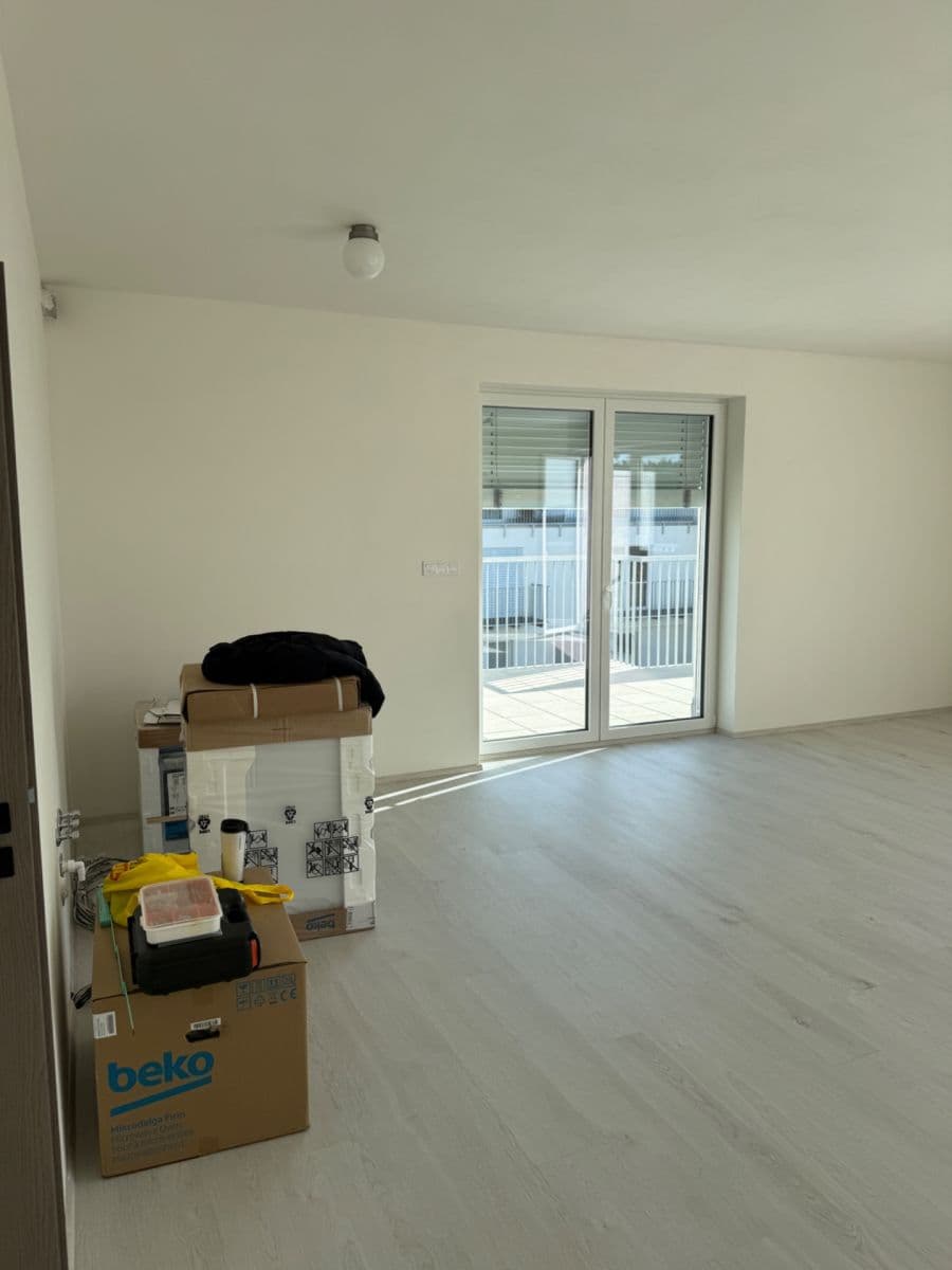 Studio flat to rent, 52 m², Na Zlaté stezce, Dobříš, Středočeský Region Studio flat to rent, 52 m², Na Zlaté stezce, Dobříš, Středočeský Region