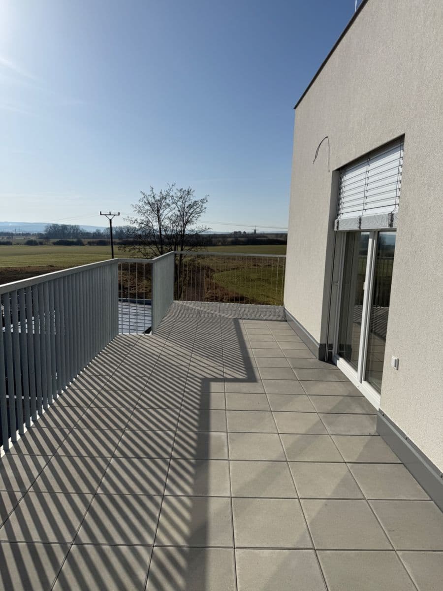 Studio flat to rent, 52 m², Na Zlaté stezce, Dobříš, Středočeský Region Studio flat to rent, 52 m², Na Zlaté stezce, Dobříš, Středočeský Region