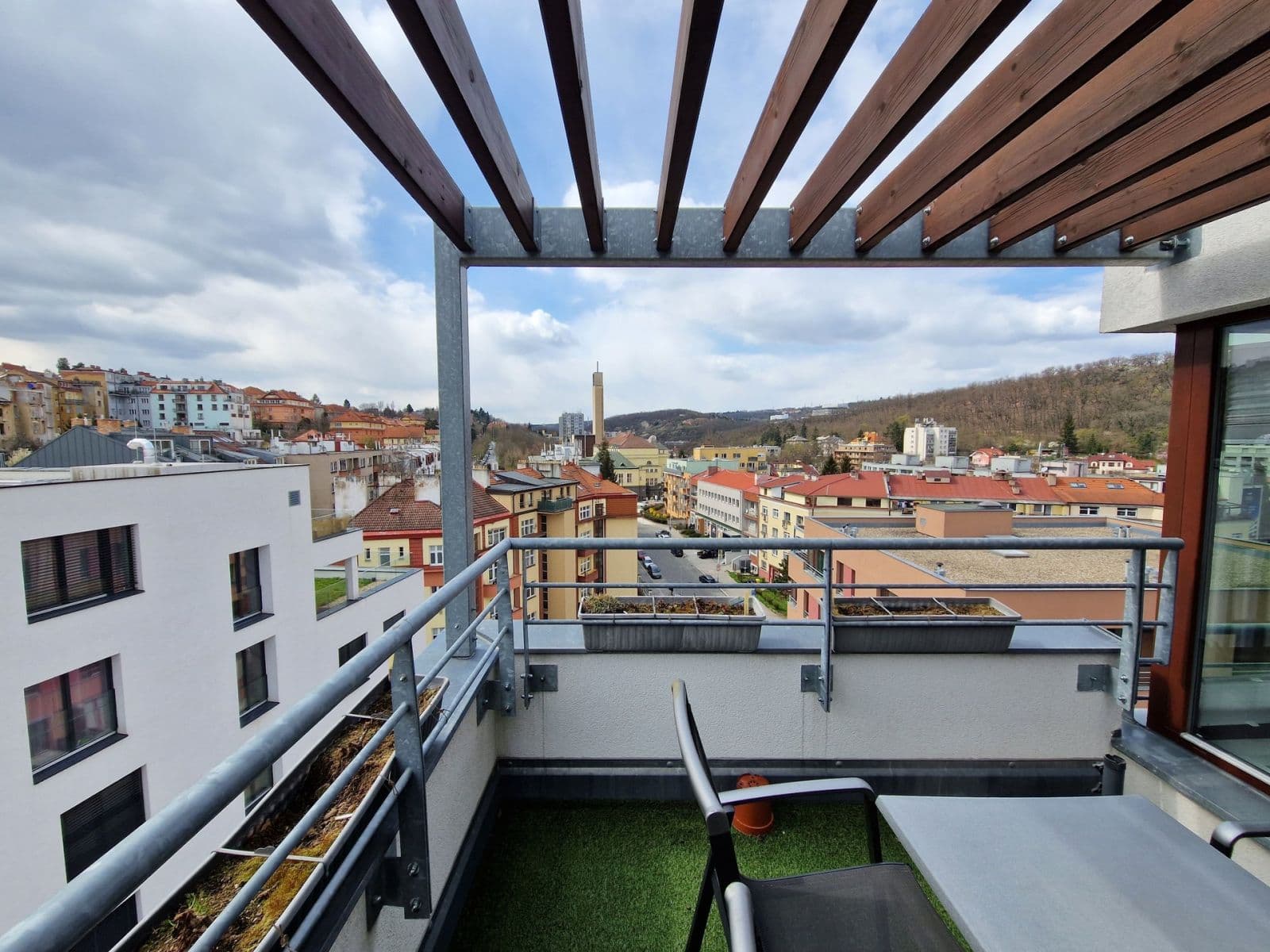 3 bedroom with open-plan kitchen flat to rent, 111 m², Musílkova, Prague, Prague 3 bedroom with open-plan kitchen flat to rent, 111 m², Musílkova, Prague, Prague