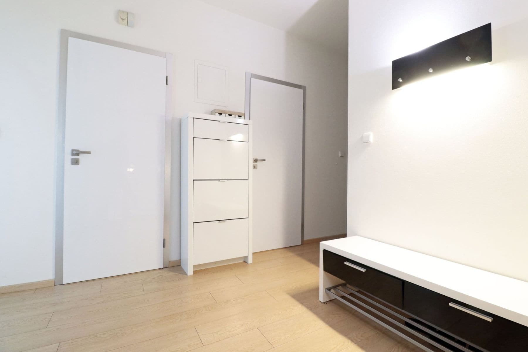 3 bedroom with open-plan kitchen flat to rent, 111 m², Musílkova, Prague, Prague 3 bedroom with open-plan kitchen flat to rent, 111 m², Musílkova, Prague, Prague