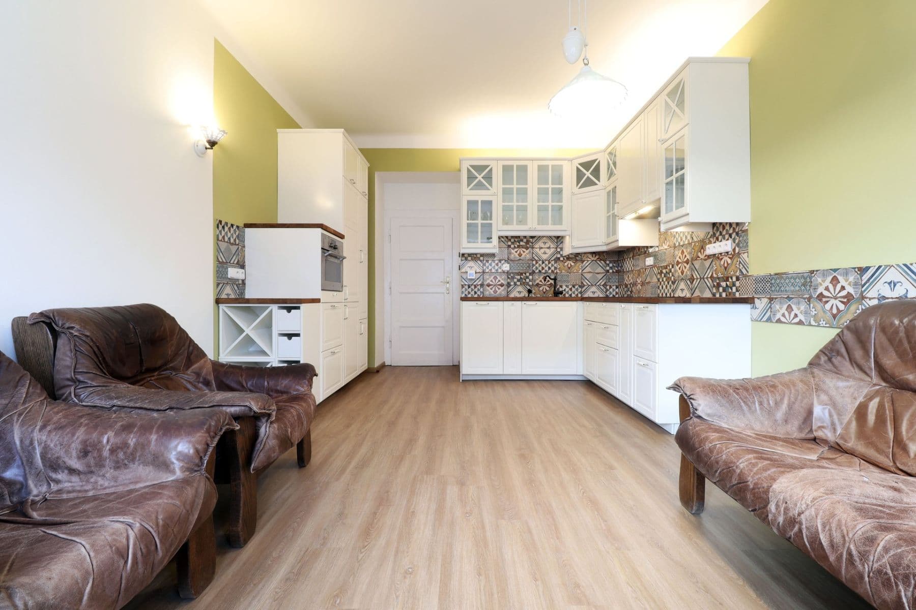 1 bedroom with open-plan kitchen flat to rent, 50 m², Biskupcova, Prague, Prague 1 bedroom with open-plan kitchen flat to rent, 50 m², Biskupcova, Prague, Prague