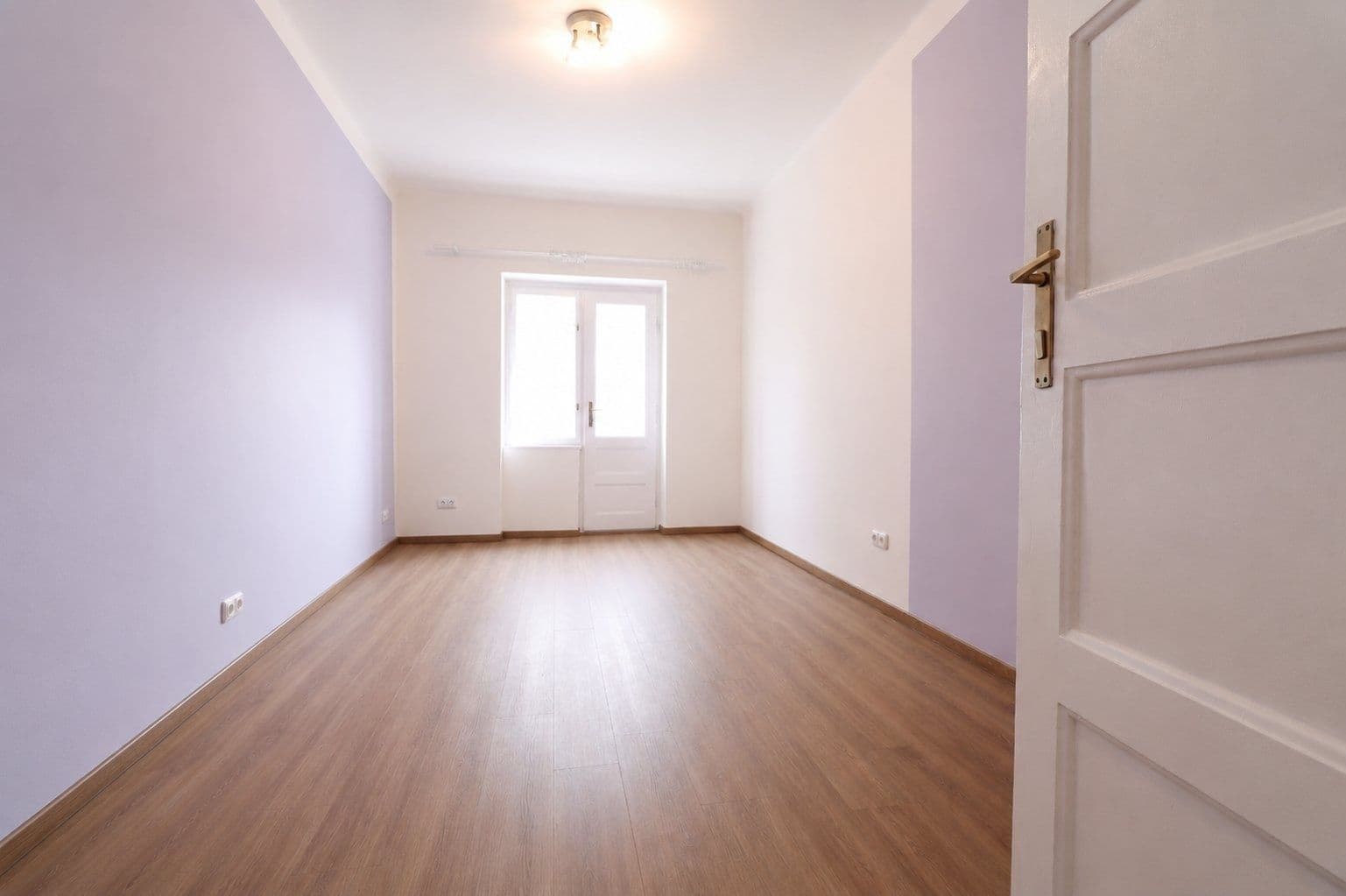 1 bedroom with open-plan kitchen flat to rent, 50 m², Biskupcova, Prague, Prague 1 bedroom with open-plan kitchen flat to rent, 50 m², Biskupcova, Prague, Prague