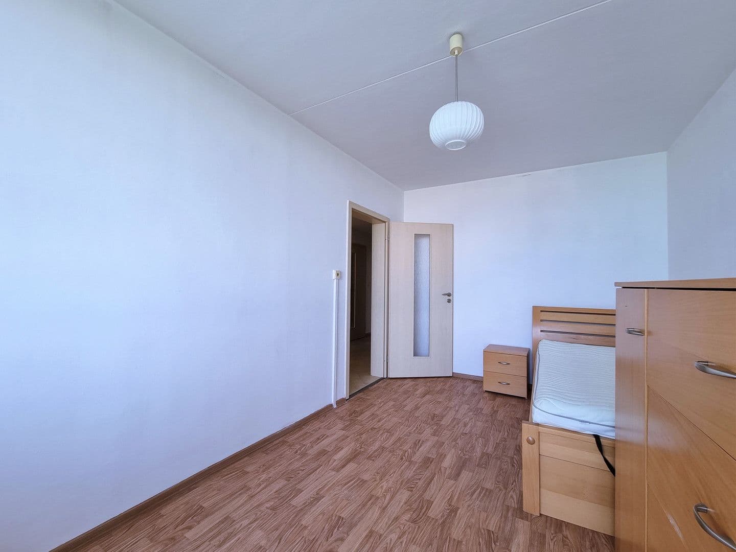 2 bedroom with open-plan kitchen flat to rent, 65 m², Rezlerova, Prague, Prague 2 bedroom with open-plan kitchen flat to rent, 65 m², Rezlerova, Prague, Prague