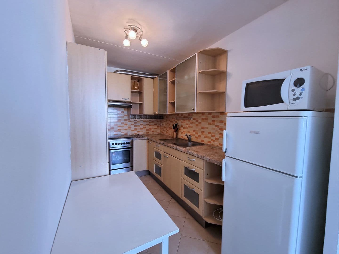 2 bedroom with open-plan kitchen flat to rent, 65 m², Rezlerova, Prague, Prague 2 bedroom with open-plan kitchen flat to rent, 65 m², Rezlerova, Prague, Prague