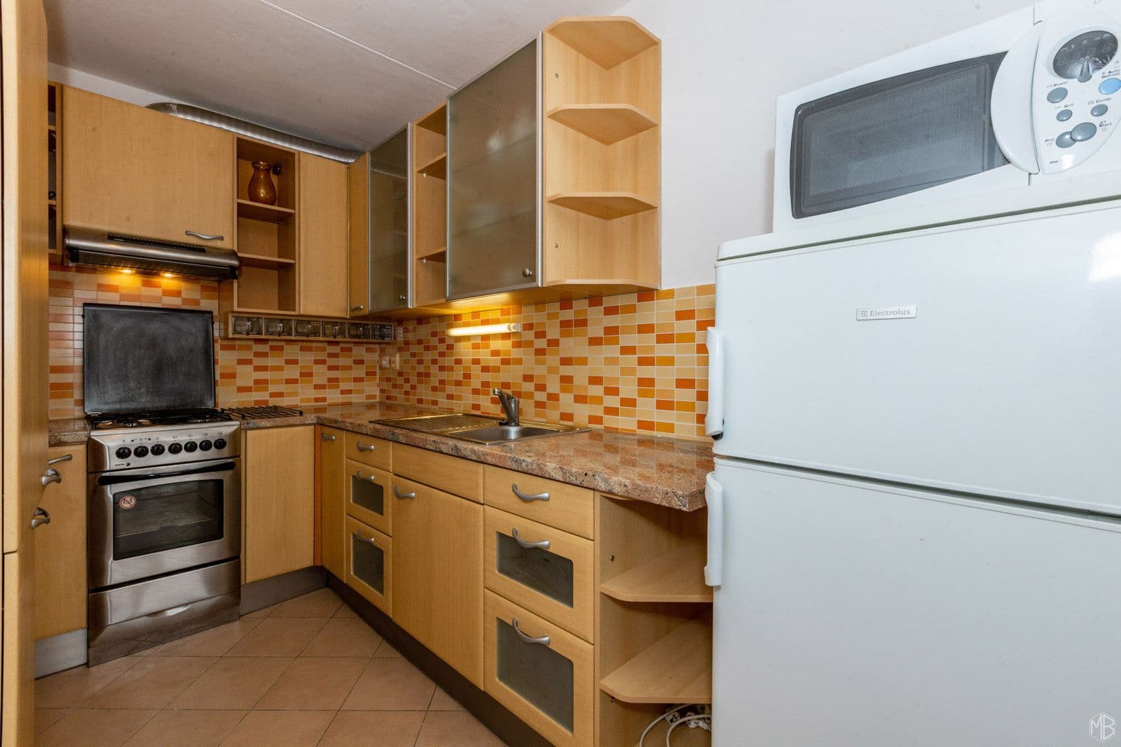 2 bedroom with open-plan kitchen flat to rent, 65 m², Rezlerova, Prague, Prague 2 bedroom with open-plan kitchen flat to rent, 65 m², Rezlerova, Prague, Prague