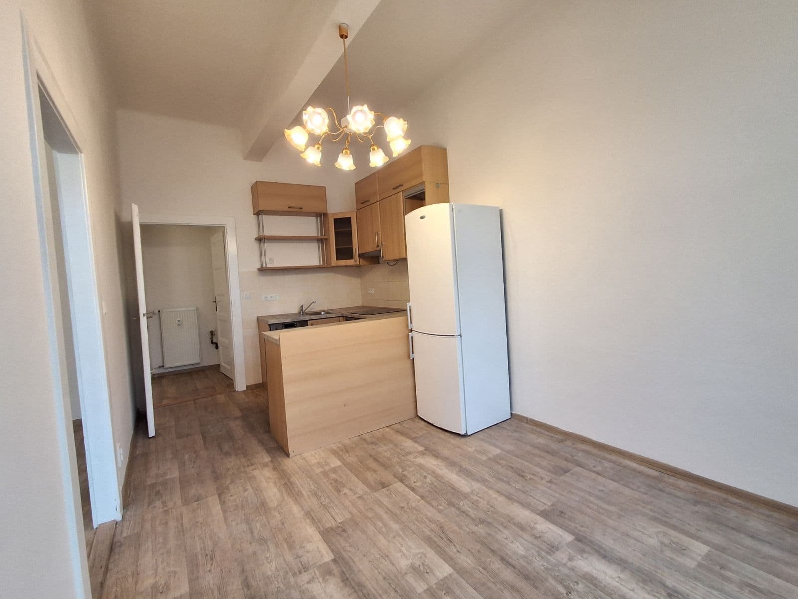 2 bedroom with open-plan kitchen flat to rent, 71 m², Opletalova, Prague, Prague 2 bedroom with open-plan kitchen flat to rent, 71 m², Opletalova, Prague, Prague