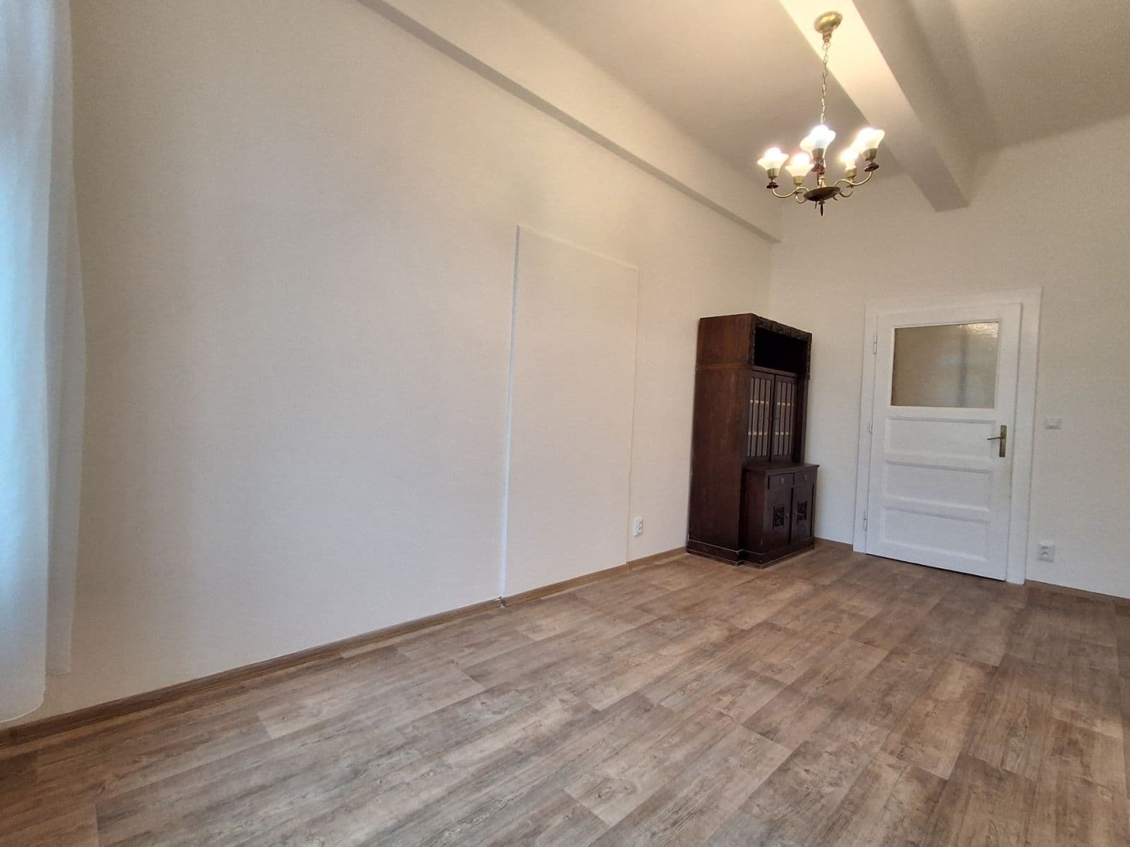 2 bedroom with open-plan kitchen flat to rent, 71 m², Opletalova, Prague, Prague 2 bedroom with open-plan kitchen flat to rent, 71 m², Opletalova, Prague, Prague