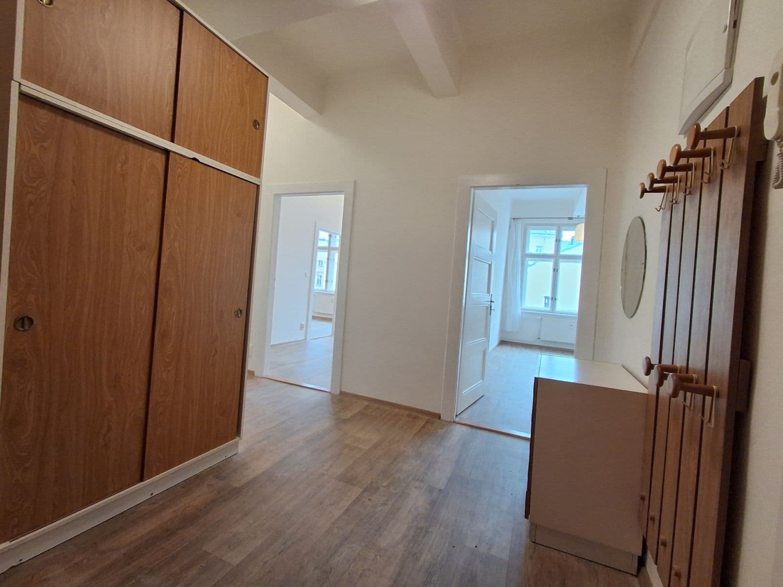 2 bedroom with open-plan kitchen flat to rent, 71 m², Opletalova, Prague, Prague 2 bedroom with open-plan kitchen flat to rent, 71 m², Opletalova, Prague, Prague