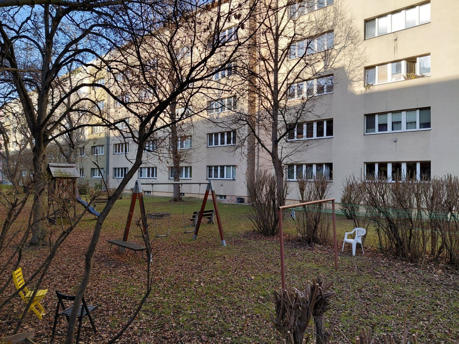 1 bedroom with open-plan kitchen flat to rent, 43 m², Humpolecká, Prague, Prague 1 bedroom with open-plan kitchen flat to rent, 43 m², Humpolecká, Prague, Prague