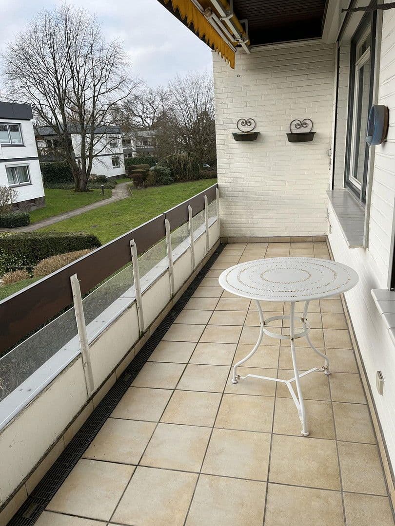 2 bedroom with open-plan kitchen flat to rent, 100 m², Vogt-Groth-Weg, Hamburg, Hamburg 2 bedroom with open-plan kitchen flat to rent, 100 m², Vogt-Groth-Weg, Hamburg, Hamburg