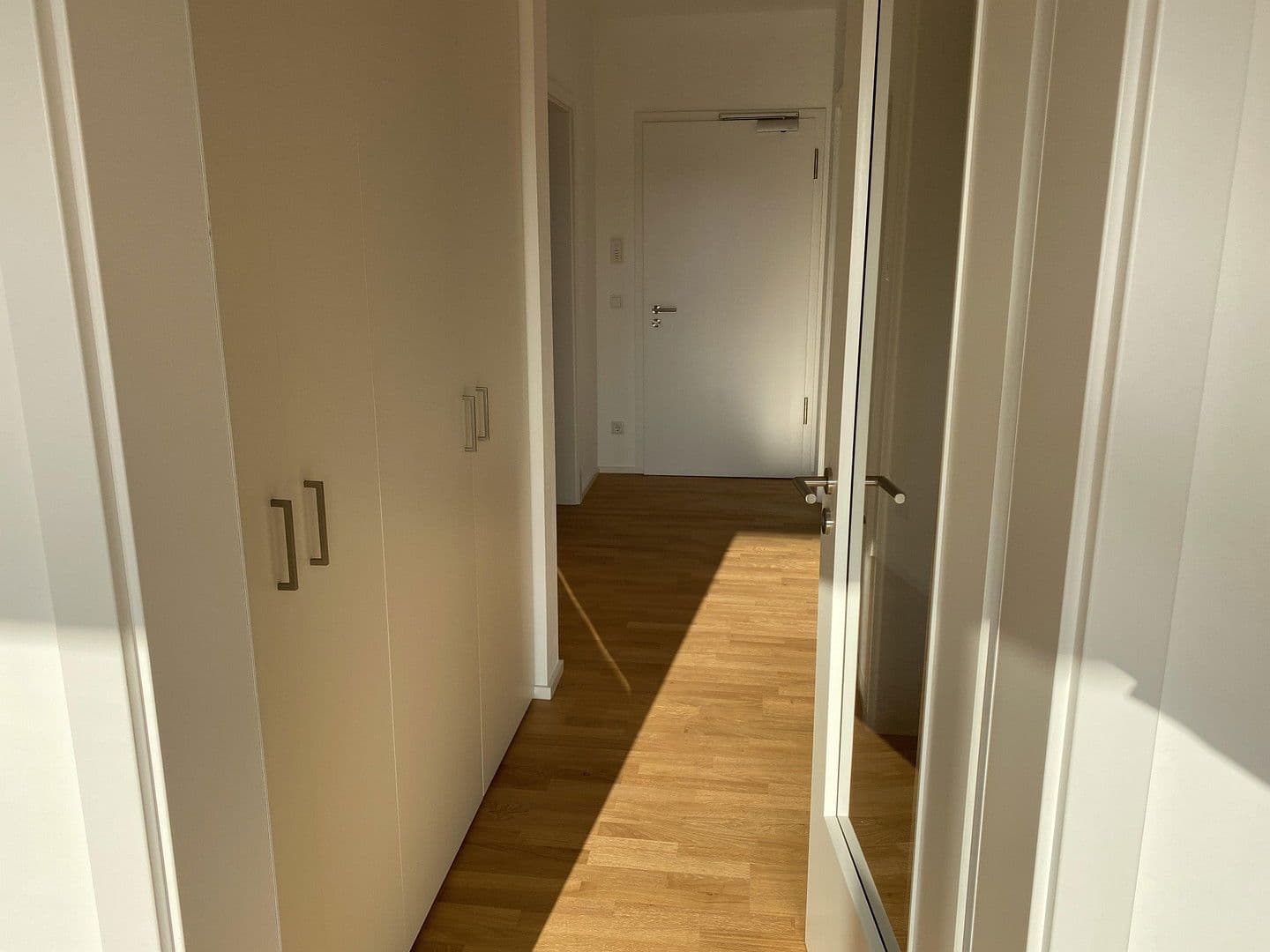 3 bedroom flat to rent, 86 m², Neusatzer Straße 5, München, Bavaria 3 bedroom flat to rent, 86 m², Neusatzer Straße 5, München, Bavaria