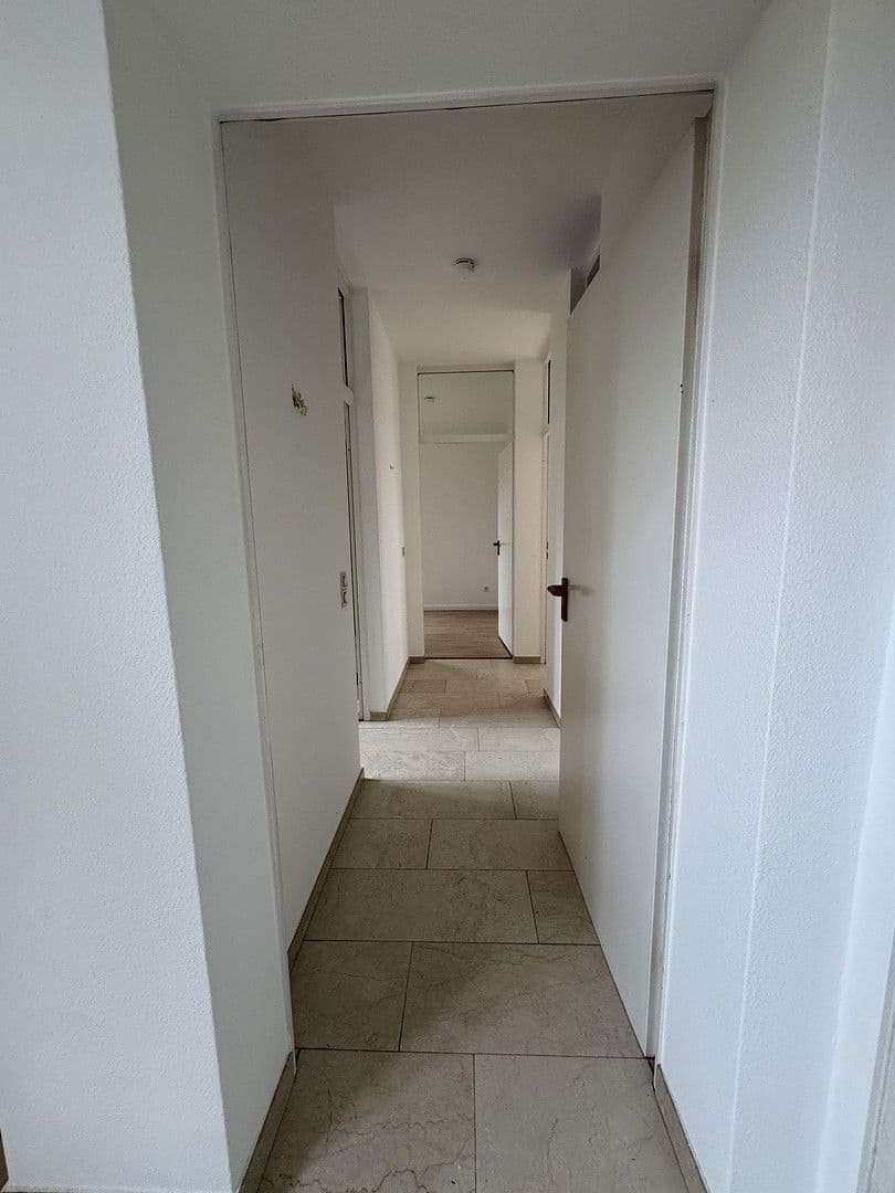 4 bedroom flat to rent, 109 m², Drosselweg 47, Bergisch Gladbach, North Rhine-Westphalia 4 bedroom flat to rent, 109 m², Drosselweg 47, Bergisch Gladbach, North Rhine-Westphalia