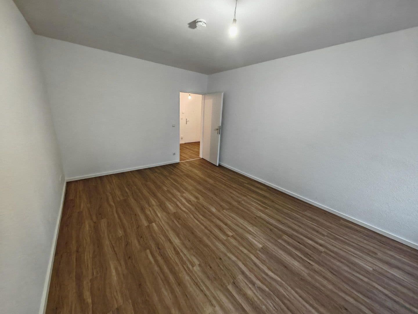 2 bedroom flat to rent, 55 m², Wendelsweg 107, Frankfurt, Hesse 2 bedroom flat to rent, 55 m², Wendelsweg 107, Frankfurt, Hesse