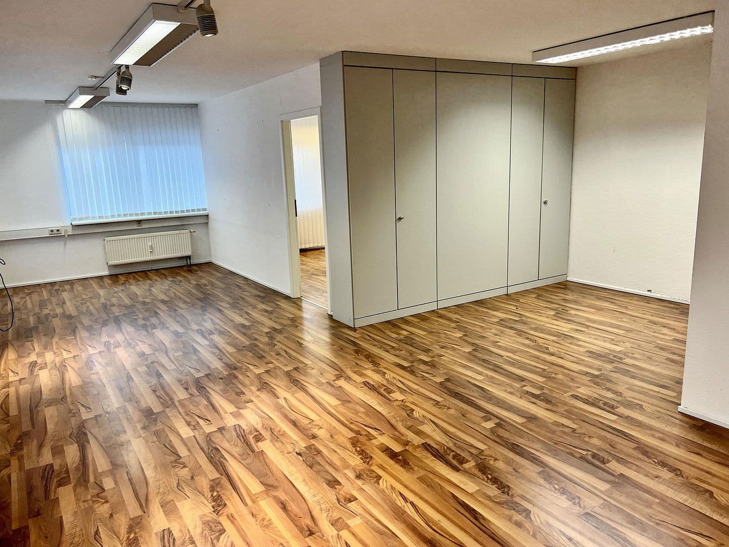 office to rent, 175 m², Eichenweg 19, Schwetzingen, Baden-Württemberg office to rent, 175 m², Eichenweg 19, Schwetzingen, Baden-Württemberg