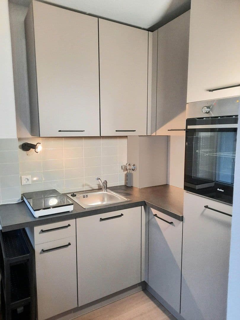 1 bedroom flat to rent, 34 m², Düsseldorf, North Rhine-Westphalia 1 bedroom flat to rent, 34 m², Düsseldorf, North Rhine-Westphalia