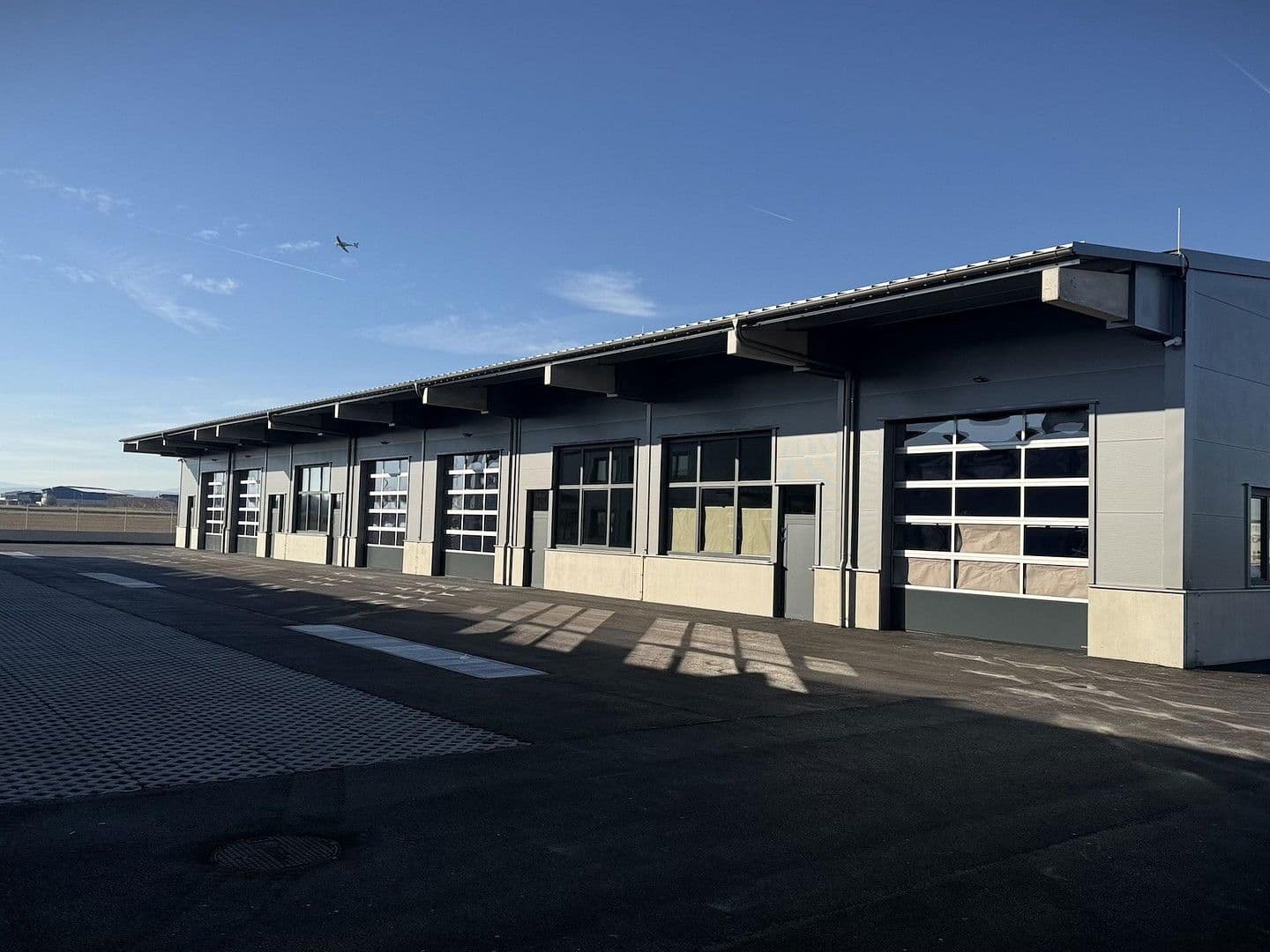 non-residential property to rent, 2,082 m², Gewerbepark B17 / II / Straße 3 / Objekt 11, Teesdorf, Lower Austria non-residential property to rent, 2,082 m², Gewerbepark B17 / II / Straße 3 / Objekt 11, Teesdorf, Lower Austria