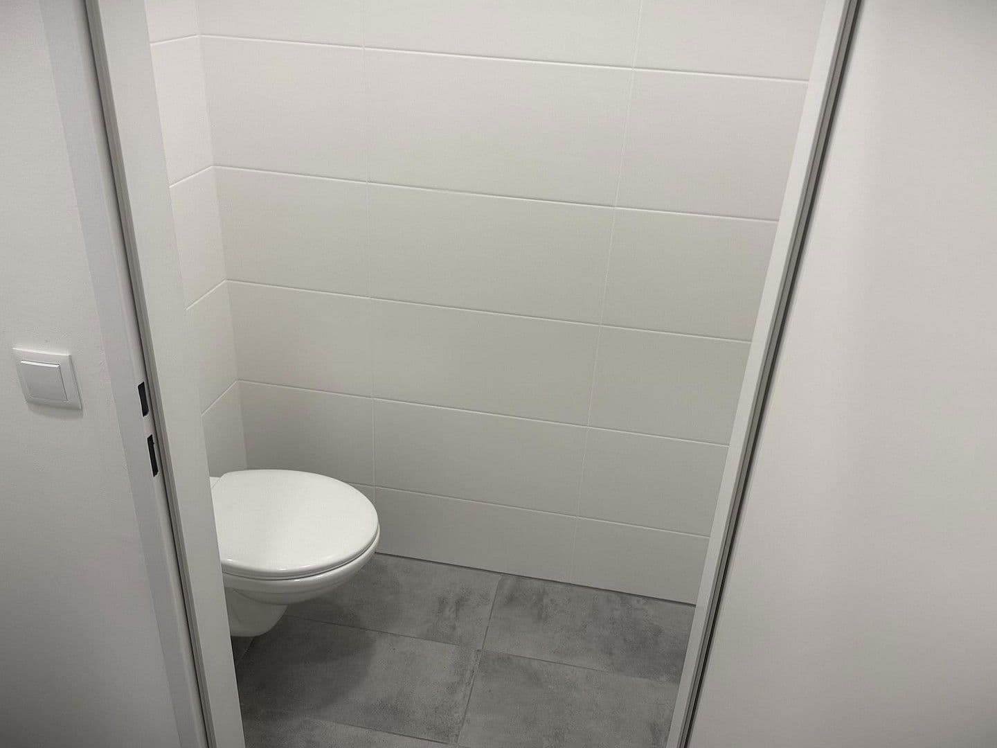 non-residential property to rent, 2,082 m², Gewerbepark B17 / II / Straße 3 / Objekt 11, Teesdorf, Lower Austria non-residential property to rent, 2,082 m², Gewerbepark B17 / II / Straße 3 / Objekt 11, Teesdorf, Lower Austria